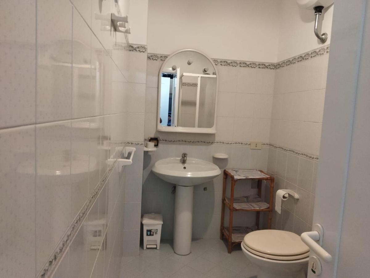 Willa Casa Carina Ponza Zewnętrze zdjęcie